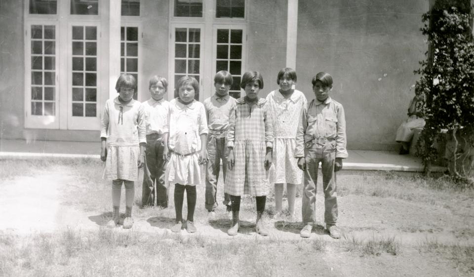 Group of Maricopa Day School Students